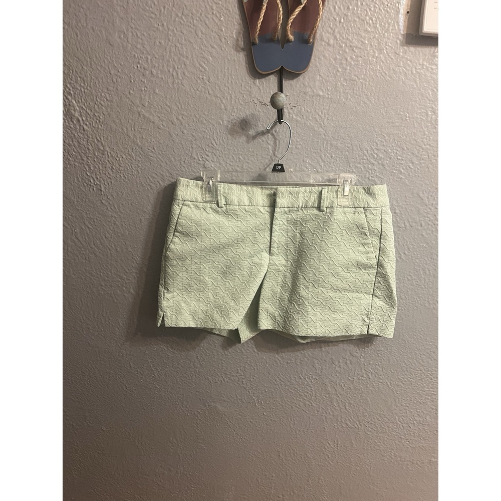 Banana Republic Light Green Shorts Women's Size 8